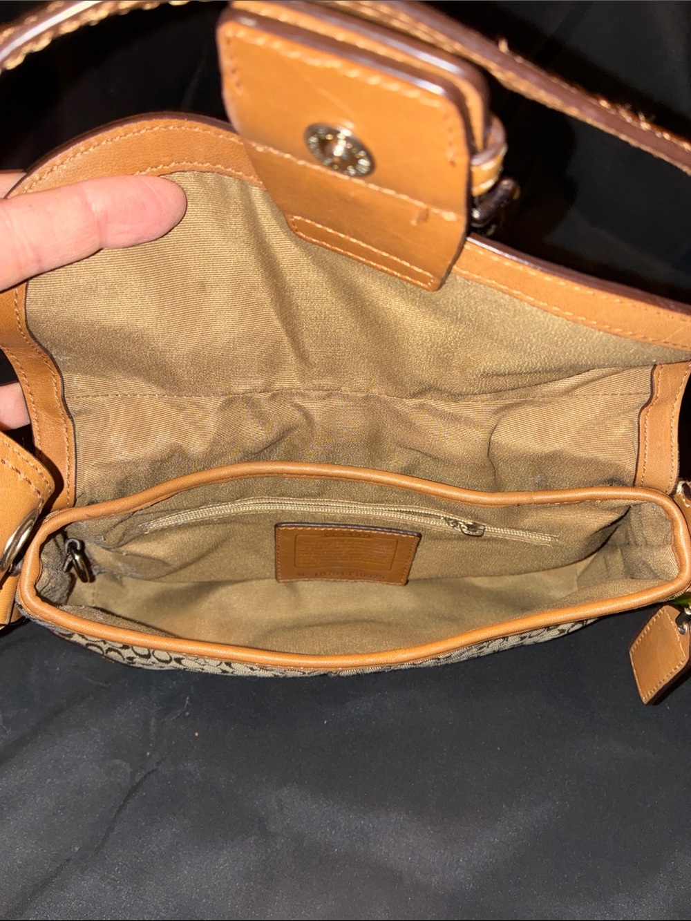 Coach F10925 Y2K Soho Signature Flap Shoulder Bag - Beige & Silver (ABBA) - Picture 12 of 16